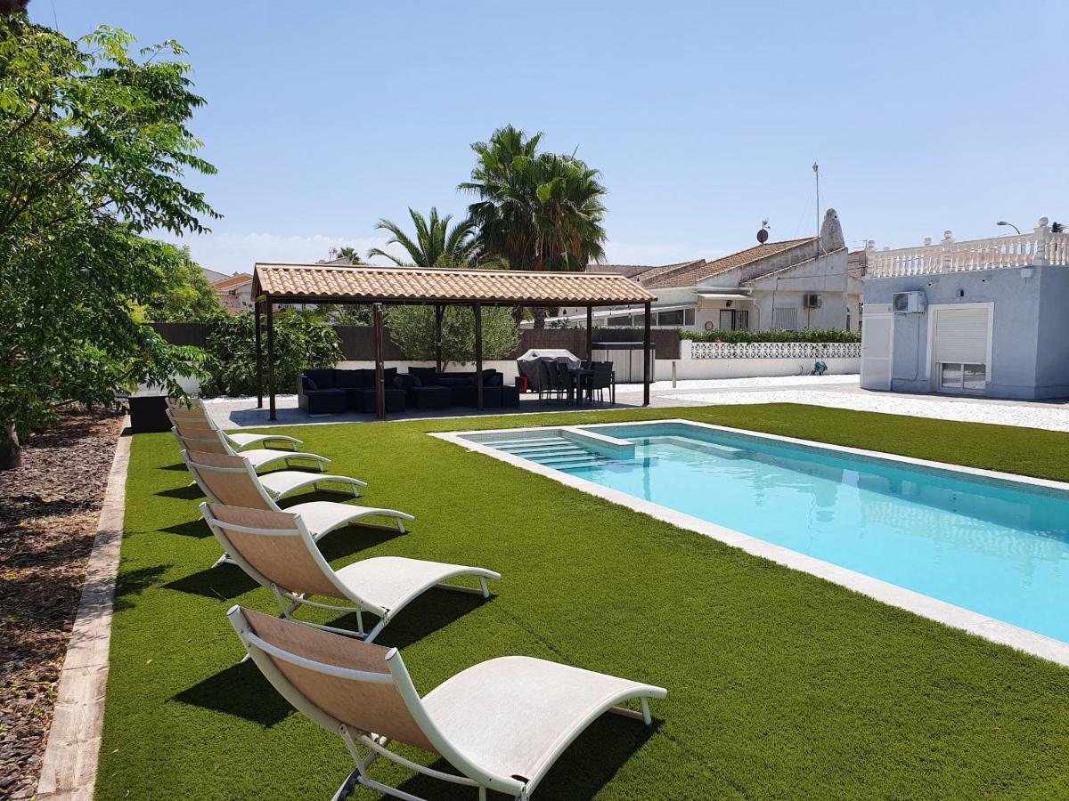 Villa Paraiso *